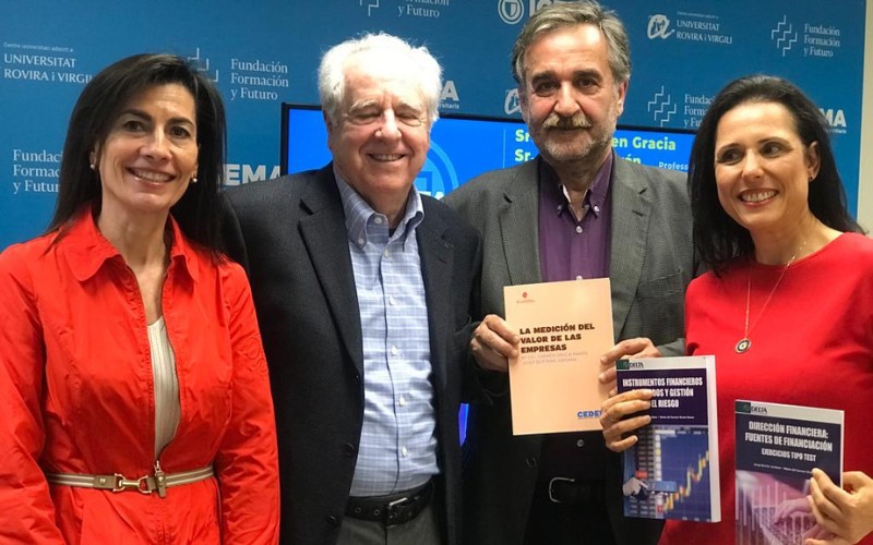 Dra. Matilde Martínez Casanovas, Dr. Fernando Casado, Sr. Josep Bertrán y Sra. Mª Carmen Gracia